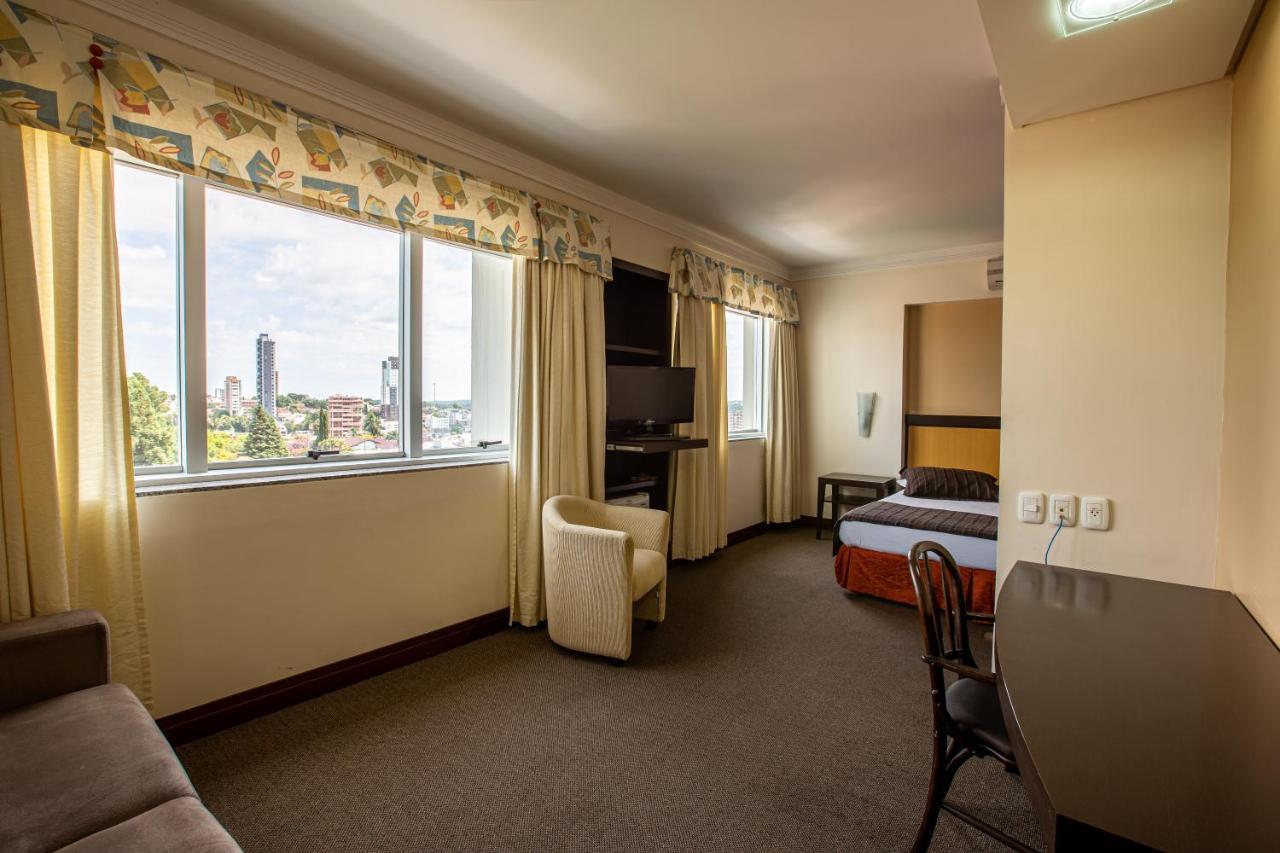 Villa Vergueiro Hotel Passo Fundo Extérieur photo